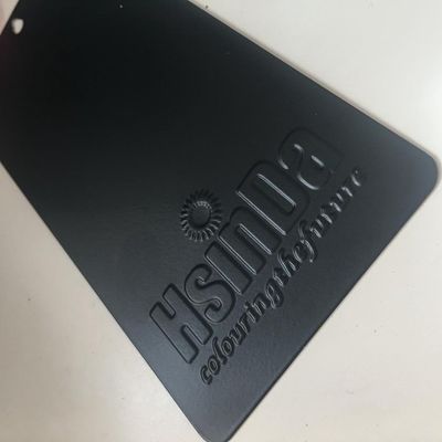 Oszczędność zasobów TGIC Poliaester Powder Coat No Pollution High Temperature Resistance