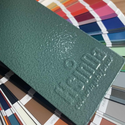 Super trwały zielony kolor Hammer Tone Epoxy Polyester Powder Coating Spray Paint 8-10 Years Outdoor Metal Coat dla łodzi